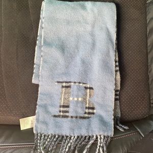Burberry scarf